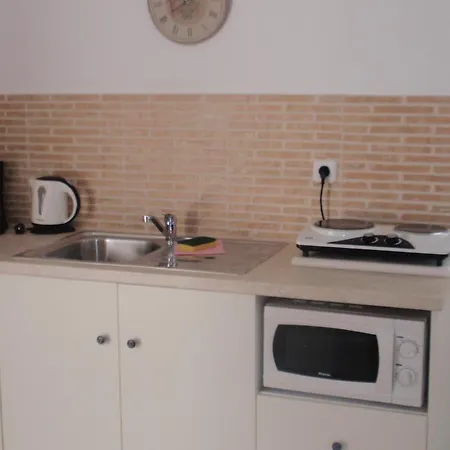 Giorgio Aparthotel Piso Livadi